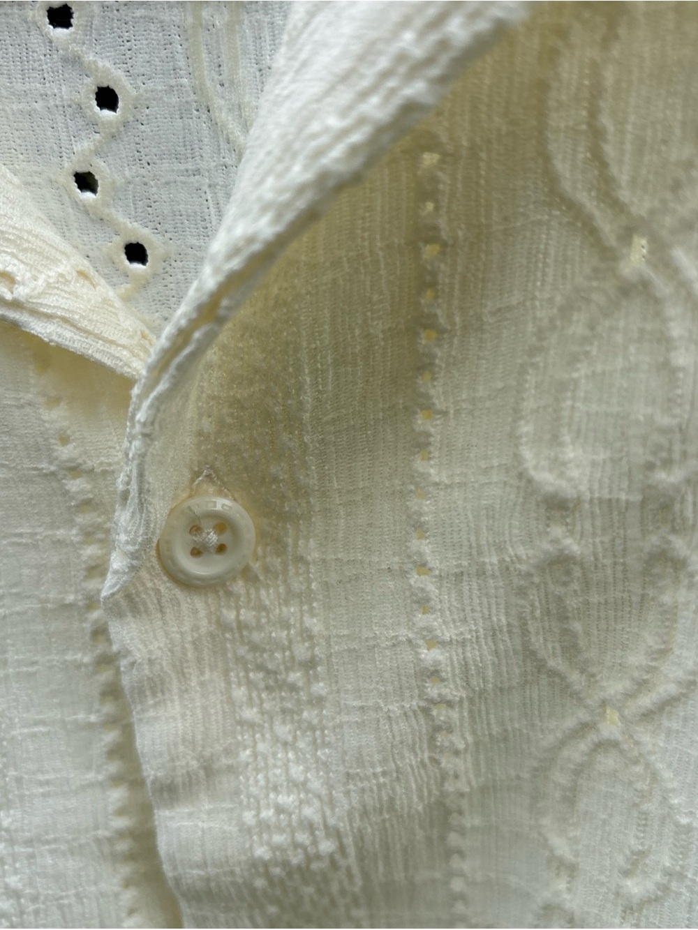 Saints Cream Textured Short-Sleeve Button-Down Shirt - Picture 4 of 5
